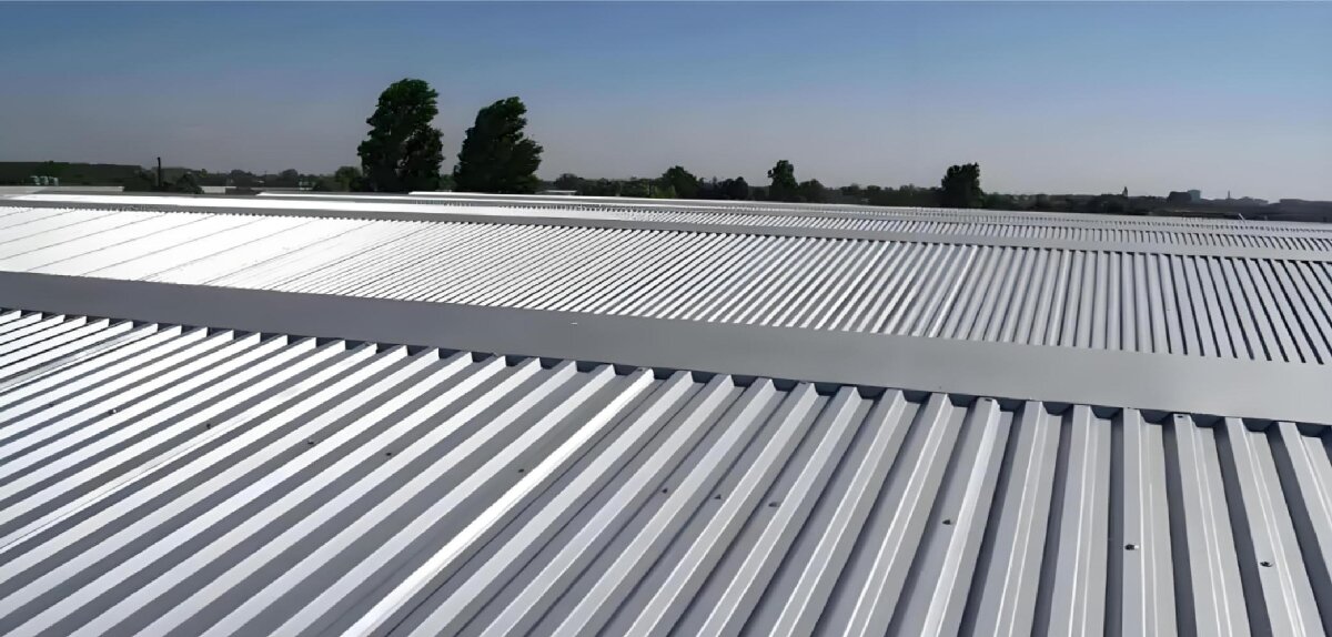 鋼結(jié)構(gòu)車間褪色、銹蝕、滲漏等修繕三種方法！(圖10)